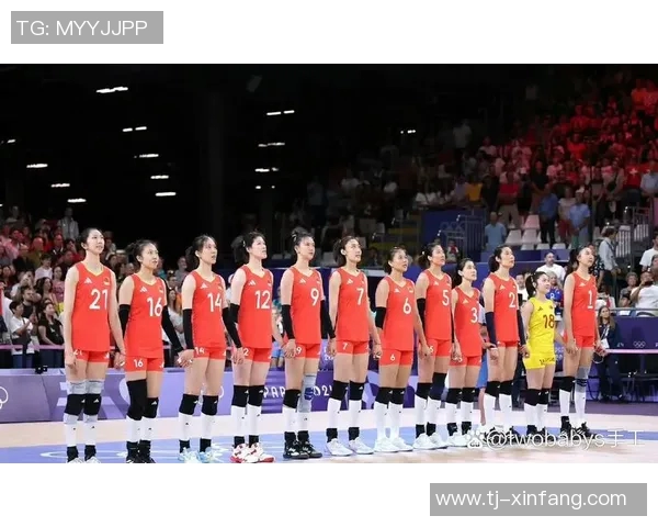 中国女排迎战俄罗斯队力争胜利展现团队精神与拼搏意志 中国女排迎战俄罗斯队力争胜利展现团队精神与拼搏意志