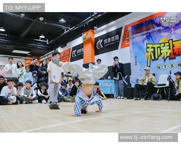 南京街舞队灵活性创新高引领全国街舞排名新潮流